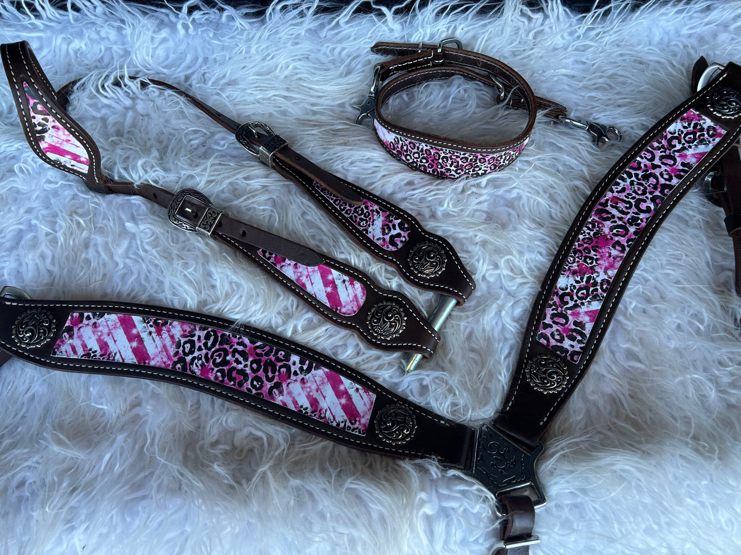 SmarTack Face - Wild Canyon Cowgirl