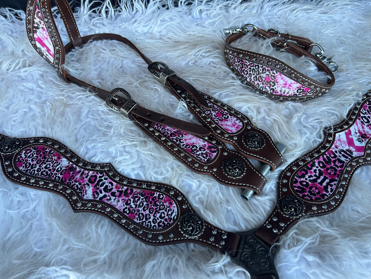 SmarTack Face - Wild Canyon Cowgirl