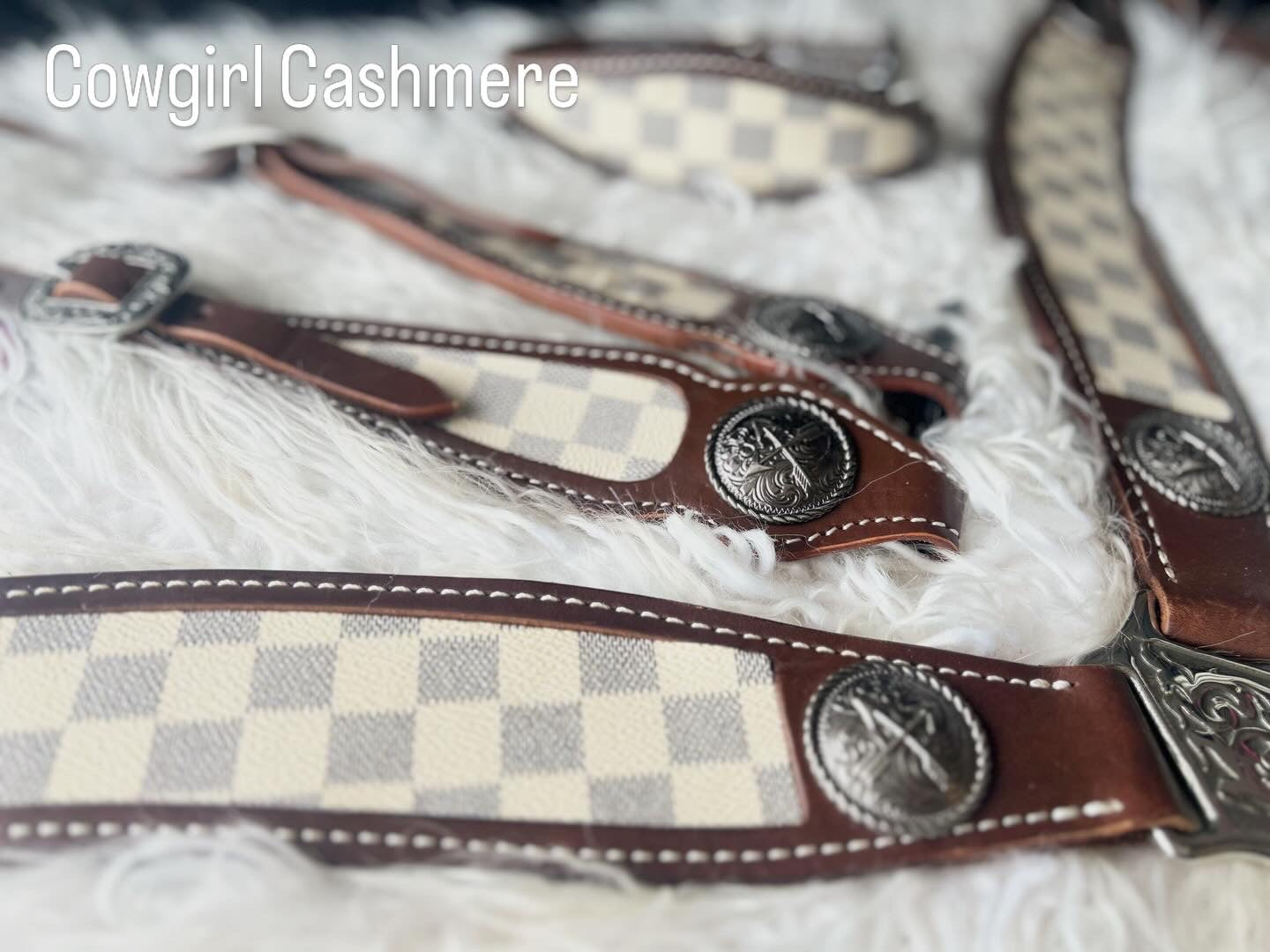 SmarTack Spring Collection